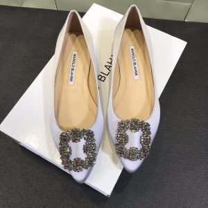 Туфли женские MANOLO BLAHNIK Hangisiflat Galassia White