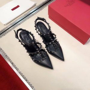 Туфли женские VALENTINO GARAVANI Rockstud