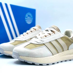 Кроссовки Adidas Retropy E5