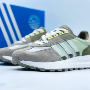 Кроссовки Adidas Retropy E5