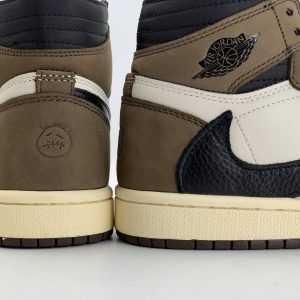 Кроссовки Nike Air Jordan 1 High x Travis Scott