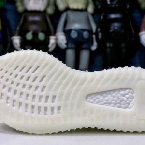 Кроссовки Adidas Yeezy Boost 350