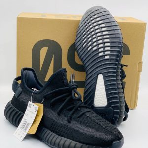 Кроссовки Adidas Yeezy Boost 350