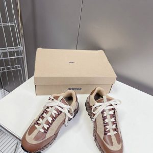 Кроссовки Jacquemus x Nike Air Humara Ale Brown