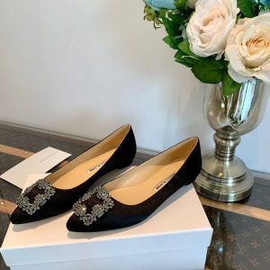 Балетки женские Manolo Blahnik Hangisi