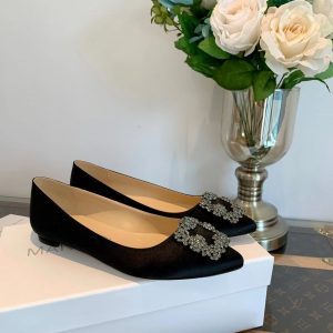 Балетки женские Manolo Blahnik Hangisi