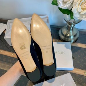 Балетки женские Manolo Blahnik Hangisi