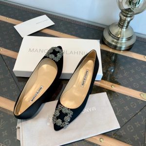 Балетки женские Manolo Blahnik Hangisi