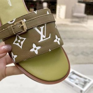 Шлепанцы Louis Vuitton