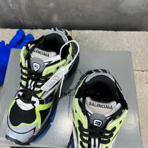 Кроссовки Balenciaga Runner Trainers