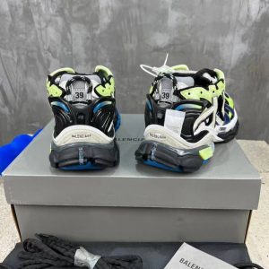 Кроссовки Balenciaga Runner Trainers