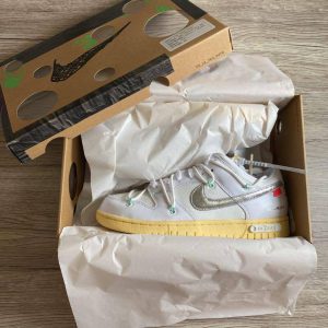 Кроссовки Nike Dunk Low & Off-White