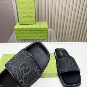 Шлёпанцы мужские Gucci