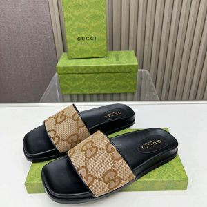 Шлёпанцы мужские Gucci