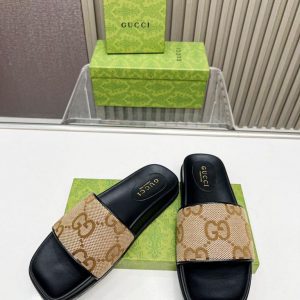 Шлёпанцы мужские Gucci