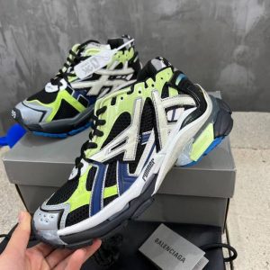 Кроссовки Balenciaga Runner Trainers