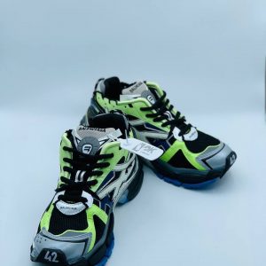 Кроссовки Balenciaga Runner Trainers