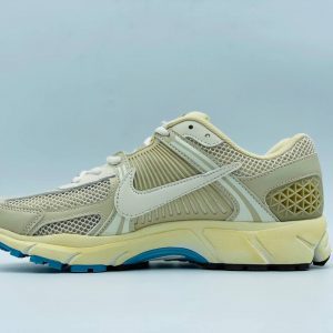 Кроссовки Nike Zoom Vomero 5