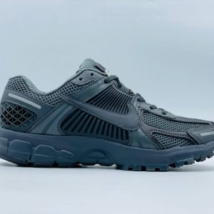 Кроссовки Nike Zoom Vomero 5