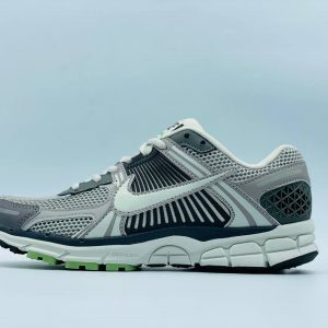 Кроссовки Nike Zoom Vomero 5