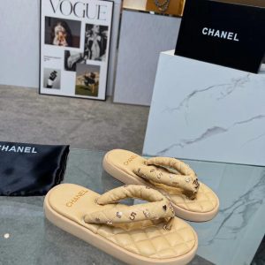 Шлепанцы Chanel