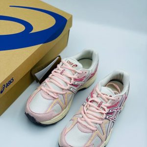 Кроссовки Asics Gel Kahana