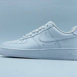 Кроссовки Nike Air Force 1