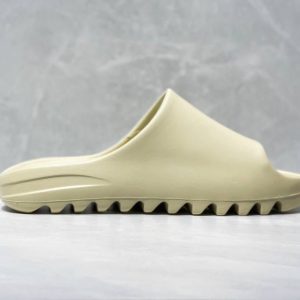 Шлепанцы Adidas Yeezy Slide