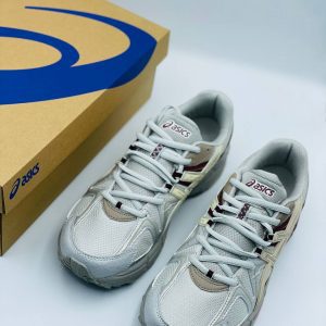 Кроссовки Asics Gel Kahana