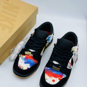 Кроссовки Supreme x Nike SB Dunk Low «Rammellzee»