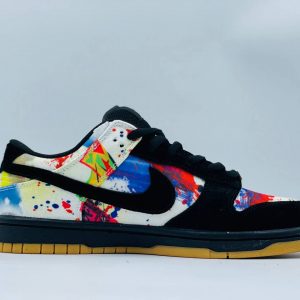 Кроссовки Supreme x Nike SB Dunk Low «Rammellzee»