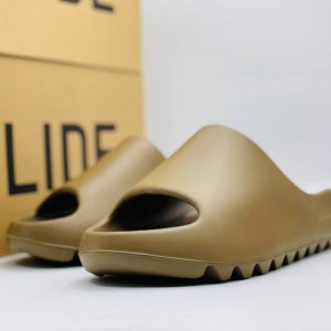 Шлепанцы Adidas Yeezy Slide