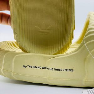 Шлепанцы Adidas Adilette 22