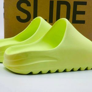 Шлепанцы Adidas Yeezy Slide