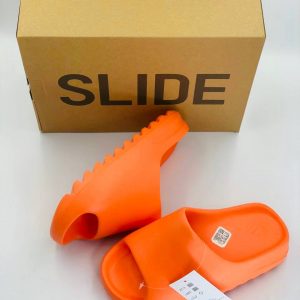 Шлепанцы Adidas Yeezy Slide