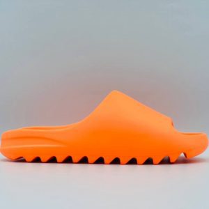 Шлепанцы Adidas Yeezy Slide