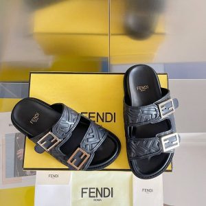 Шлепанцы Fendi Feel