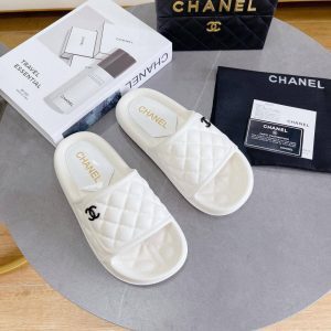 Шлепанцы женские Chanel