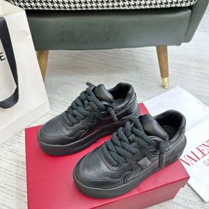 Кроссовки женские Valentino One Stud XL