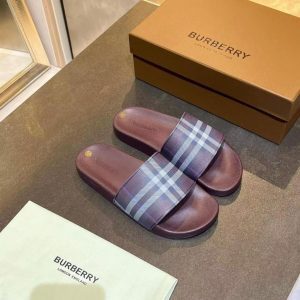 Шлепанцы мужские Burberry