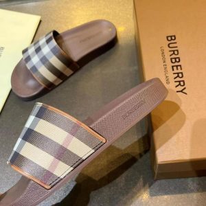 Шлепанцы мужские Burberry