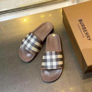 Шлепанцы мужские Burberry