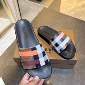 Шлепанцы мужские Burberry