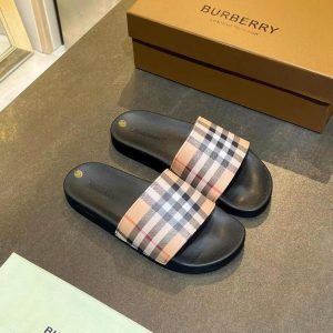 Шлепанцы мужские Burberry