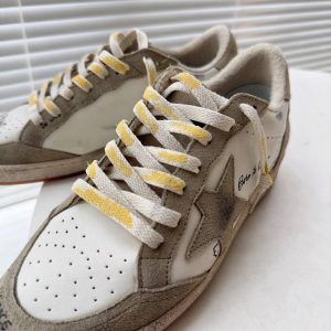 Кроссовки Golden Goose