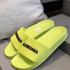 Шлепанцы Balenciaga