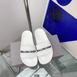 Шлепанцы Balenciaga