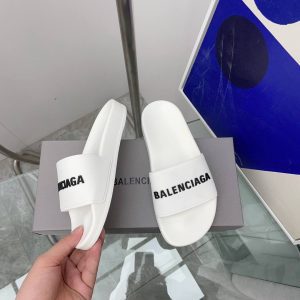 Шлепанцы Balenciaga