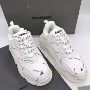 Кроссовки Balenciaga Triple S