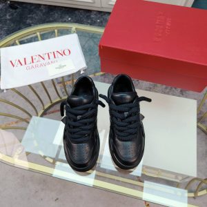 Кроссовки женские Valentino One Stud XL